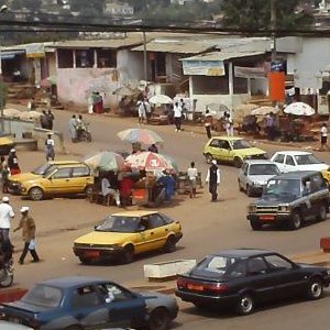An intersection in the Nkolndongo district of Yaoundé(Photo courtesy of iCameroon.com)