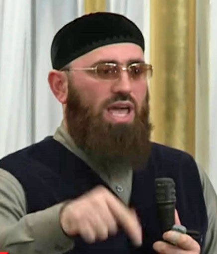 In a speech during the High Assembly at the Grozny mosque, Adam Shahidov, advisor to Chechen President Ramzan Kadyrov, called journalists "enemies of our faith and fatherland." (Photo courtesy of Grozny TV and Novaya Gazeta)