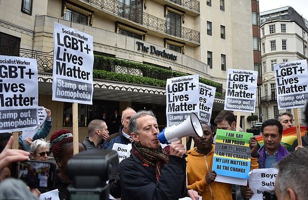 Gay rights activist Peter Tatchell addresses the April 6 protest. (Photo courtesy of the Daily Mail)