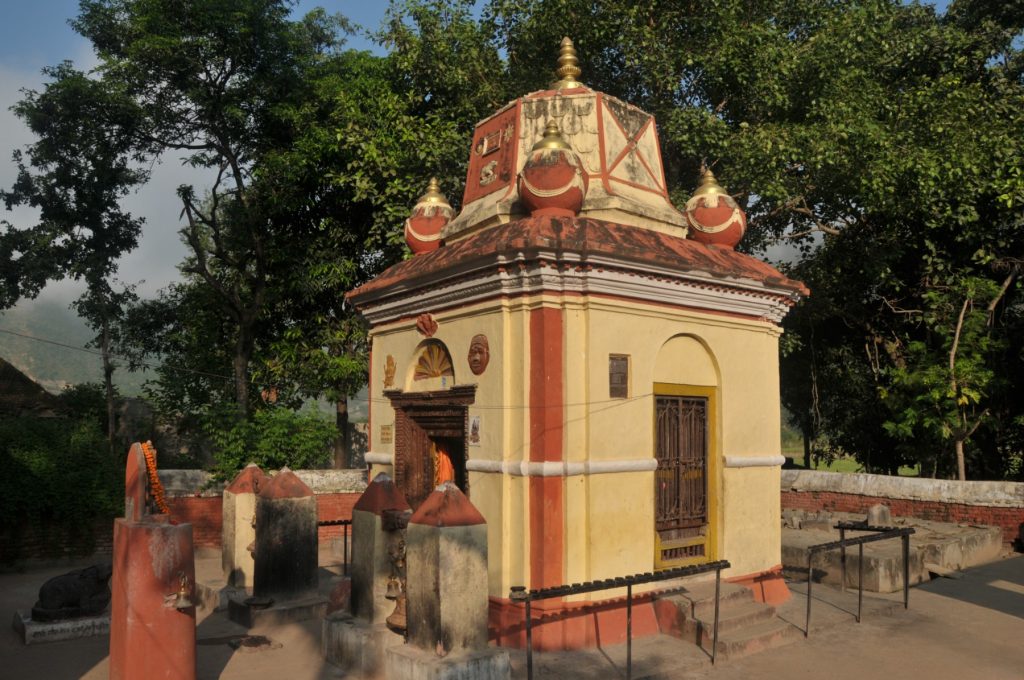 Temple in the Sunkoshi region. (Photo courtesy of nepal-indiatourism.com)