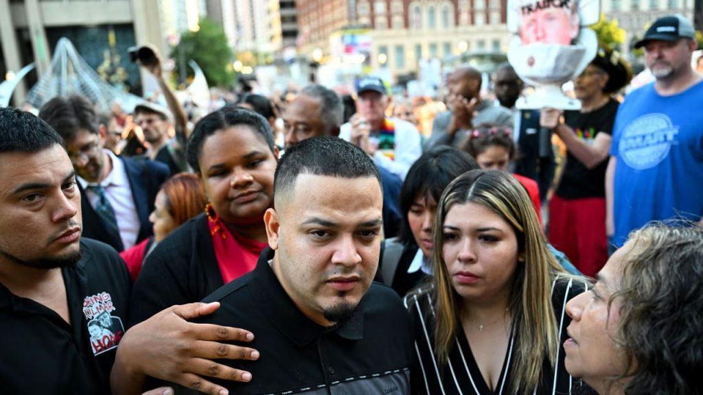 Kilmar Albrego Garcia arrives today at ICE office, where he was arrested. (Photo courtesy of The Wall Street Journal)